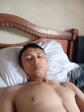 yimm 007 online show from June 15, 1:44 pm