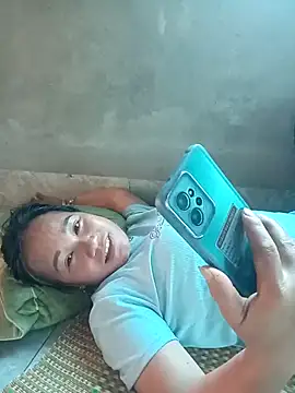 cutebobi online show from April 8, 6:59 am