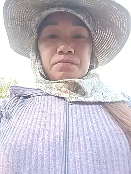 cutebobi online show from April 11, 1:02 am