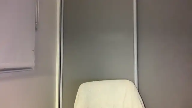 xopeachybaby online show from March 24, 11:32 am