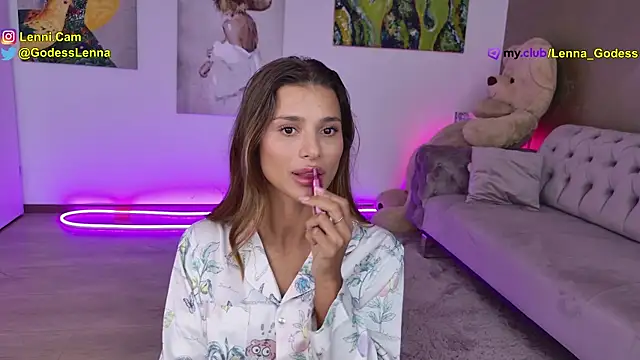 Snapshot of Lenna_Godess chatting on September 25, 6:19 am Lenna Godess online show from September 25, 6:19 am