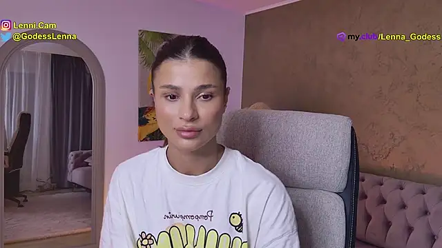 Snapshot of Lenna_Godess chatting on October 16, 4:10 am Lenna Godess online show from October 16, 4:10 am
