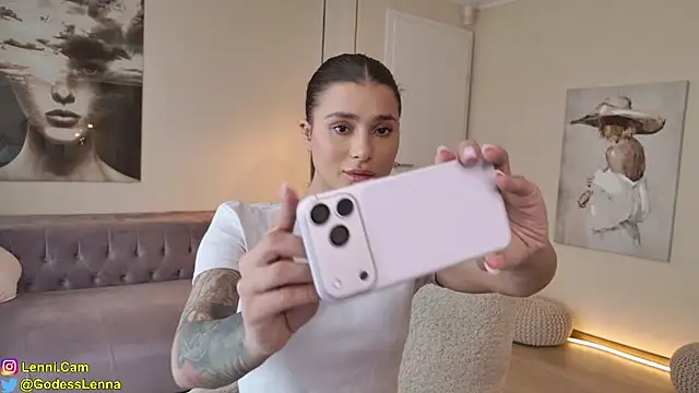 Lenna Godess online show from March 21, 7:20 am