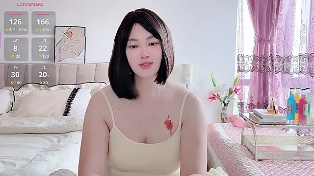 10ve1y online show from March 28, 1:06 am