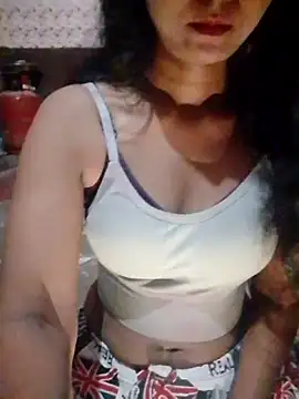 Ayesha Khan1 online show from April 8, 10:44 pm