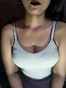 Ayesha Khan1 online show from April 23, 11:27 am