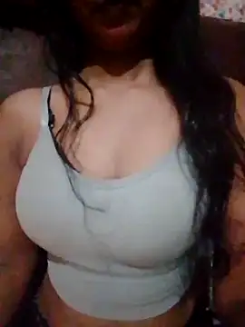 Ayesha Khan1 online show from February 10, 4:17 pm