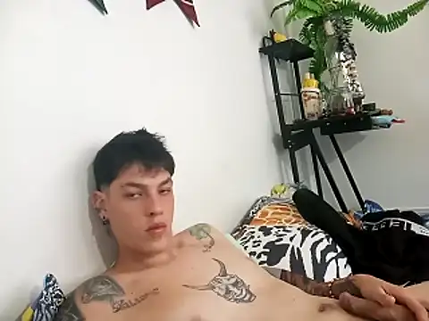 Snapshot of blackninja66 chatting on May 6, 2:32 pm blackninja66 online show from May 6, 2:32 pm