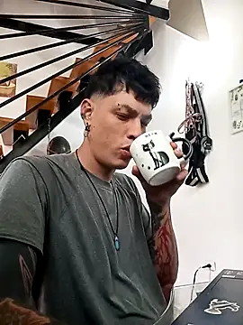 blackninja66 online show from April 12, 2:09 pm