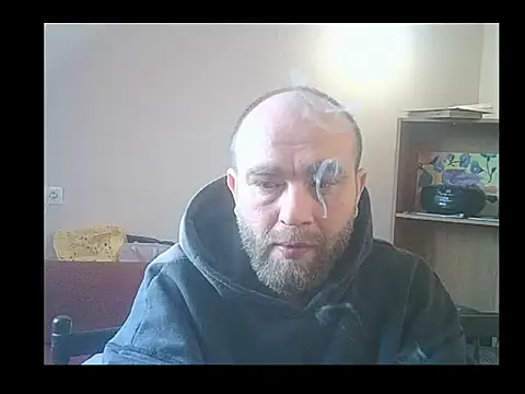 AlexanderArmani online show from January 18, 7:56 am