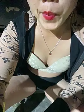 Snapshot of Lonasex99 chatting on February 4, 12:33 pm Lonasex99 online show from February 4, 12:33 pm