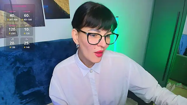 Agata  Moore online show from April 7, 1:18 am