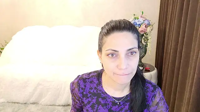 Snapshot of LovelyBeatrice chatting on February 16, 6:12 am LovelyBeatrice online show from February 16, 6:12 am