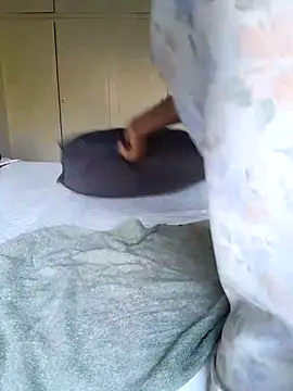 Barbieee1301 online show from February 20, 5:37 am