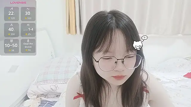 Snapshot of weiwei4999 chatting on February 9, 7:06 am weiwei4999 online show from February 9, 7:06 am