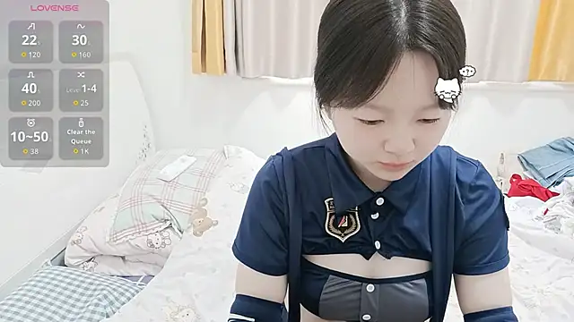 weiwei4999 online show from March 10, 7:12 am