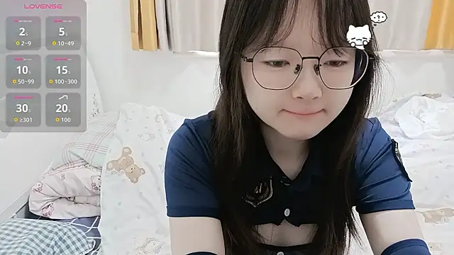 weiwei4999 online show from March 15, 7:15 am