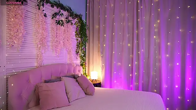 AmeliaWeells online show from May 4, 3:54 am