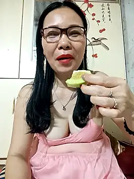 Nuna 689 online show from April 23, 12:40 pm