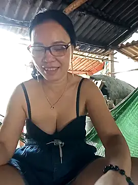 Nuna 689 online show from April 15, 4:29 am