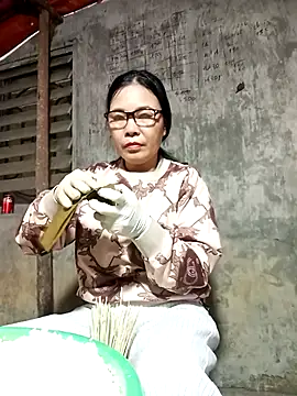 Nuna 689 online show from February 12, 8:14 am