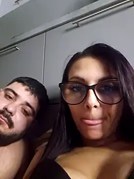 Snapshot of HiddendesireXO01 chatting on February 15, 7:46 pm HiddendesireXO01 online show from February 15, 7:46 pm