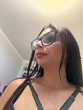 HiddendesireXO01 online show from July 1, 7:14 pm