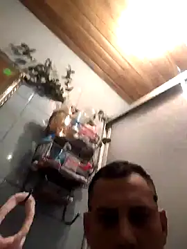 Snapshot of LUis3194 chatting on May 16, 10:53 pm LUis3194 online show from May 16, 10:53 pm
