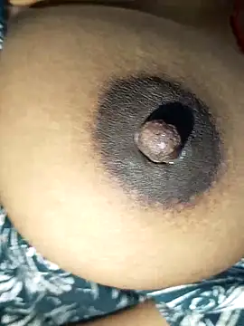 Kajalji8765 online show from April 21, 10:33 am