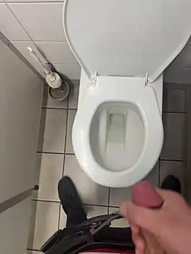 tony3729 online show from February 6, 12:34 pm