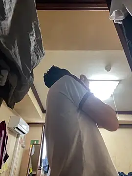 Keola kwad online show from March 1, 11:05 pm