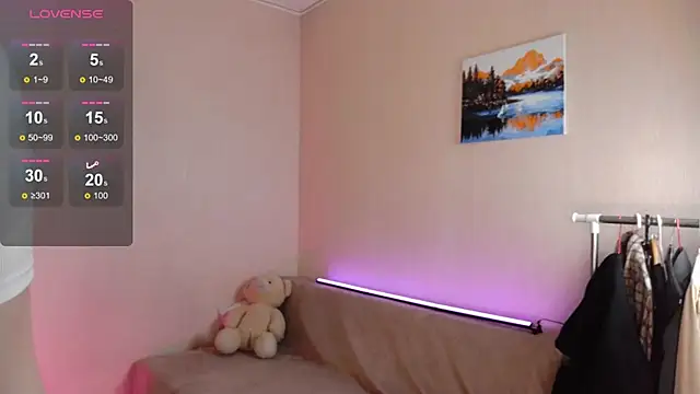 Alexa Sparkle online show from March 2, 11:33 pm