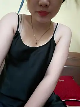 Pinks cool online show from April 8, 8:49 am