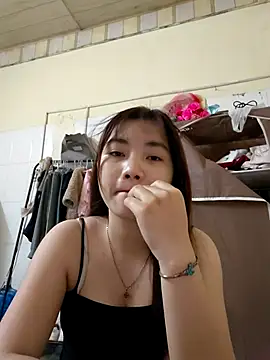 Pinks cool online show from March 31, 7:54 am