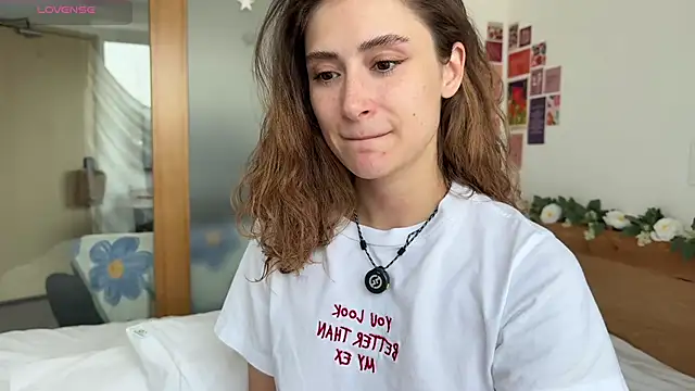 cutiemari online show from April 5, 4:30 am