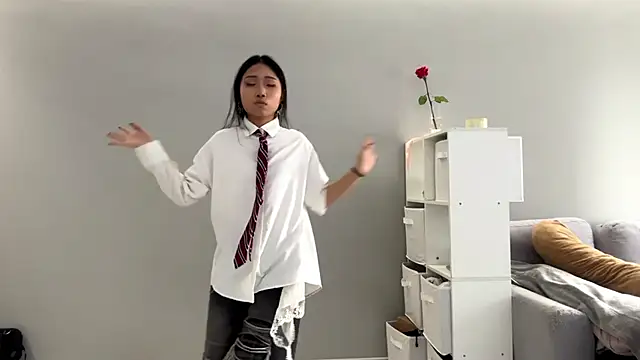 SweetMiaXO online show from March 28, 6:14 am