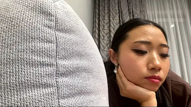 SweetMiaXO online show from March 24, 11:21 am