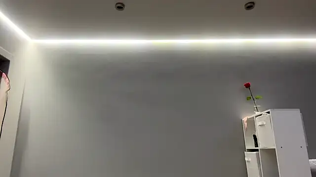 SweetMiaXO online show from March 26, 7:12 pm