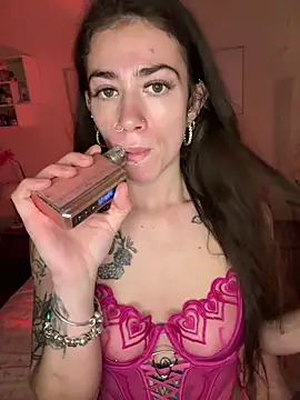 ValenciaTheVixenXX online show from March 7, 6:35 pm