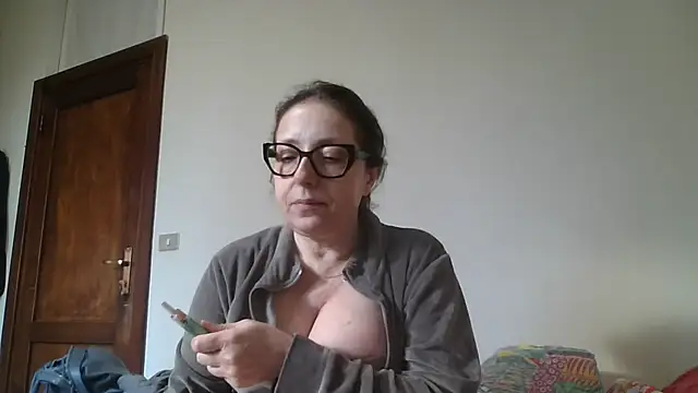 Miasexmilf online show from March 20, 3:35 pm