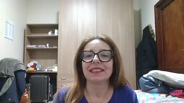 Snapshot of Miasexmilf chatting on February 7, 6:43 am Miasexmilf online show from February 7, 6:43 am