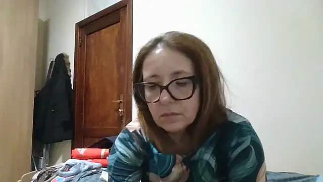 Snapshot of Miasexmilf chatting on February 13, 7:03 pm Miasexmilf online show from February 13, 7:03 pm