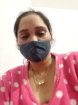 Cute-karisma1234 online show from February 19, 2:58 pm