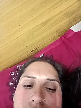 Cute-karisma1234 online show from February 28, 2:50 pm