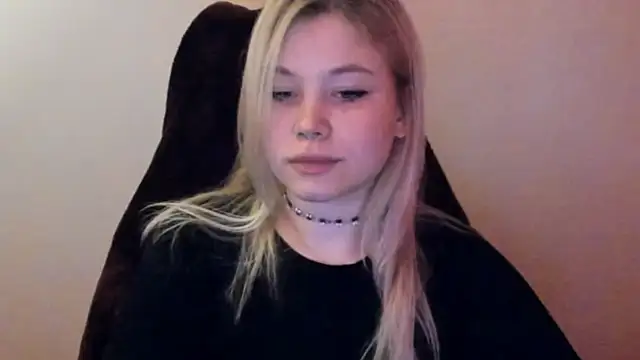 Lulu Di online show from February 5, 11:11 pm