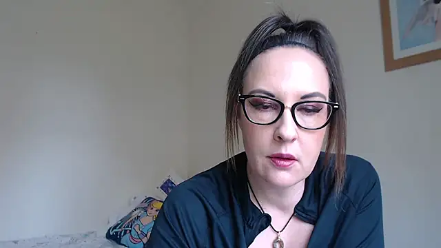 PsychicDominatrix online show from April 9, 11:05 am