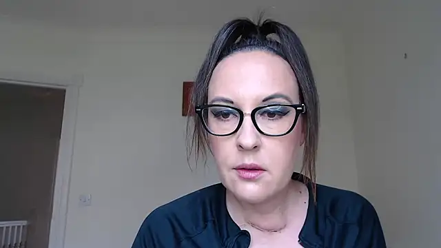 PsychicDominatrix online show from June 12, 7:28 am