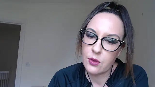 PsychicDominatrix online show from March 20, 11:55 am