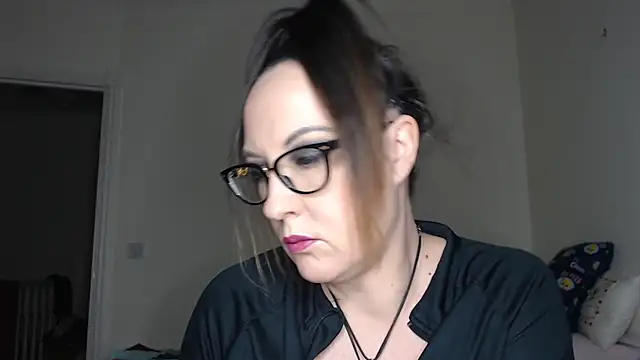 PsychicDominatrix online show from February 8, 8:06 pm
