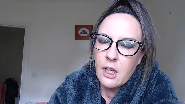PsychicDominatrix online show from June 10, 3:57 pm